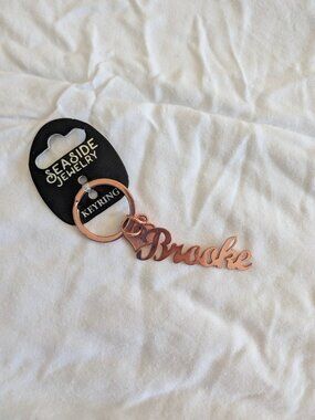 🌸 Brooke Name Keychain in Rose Gold w/Heart